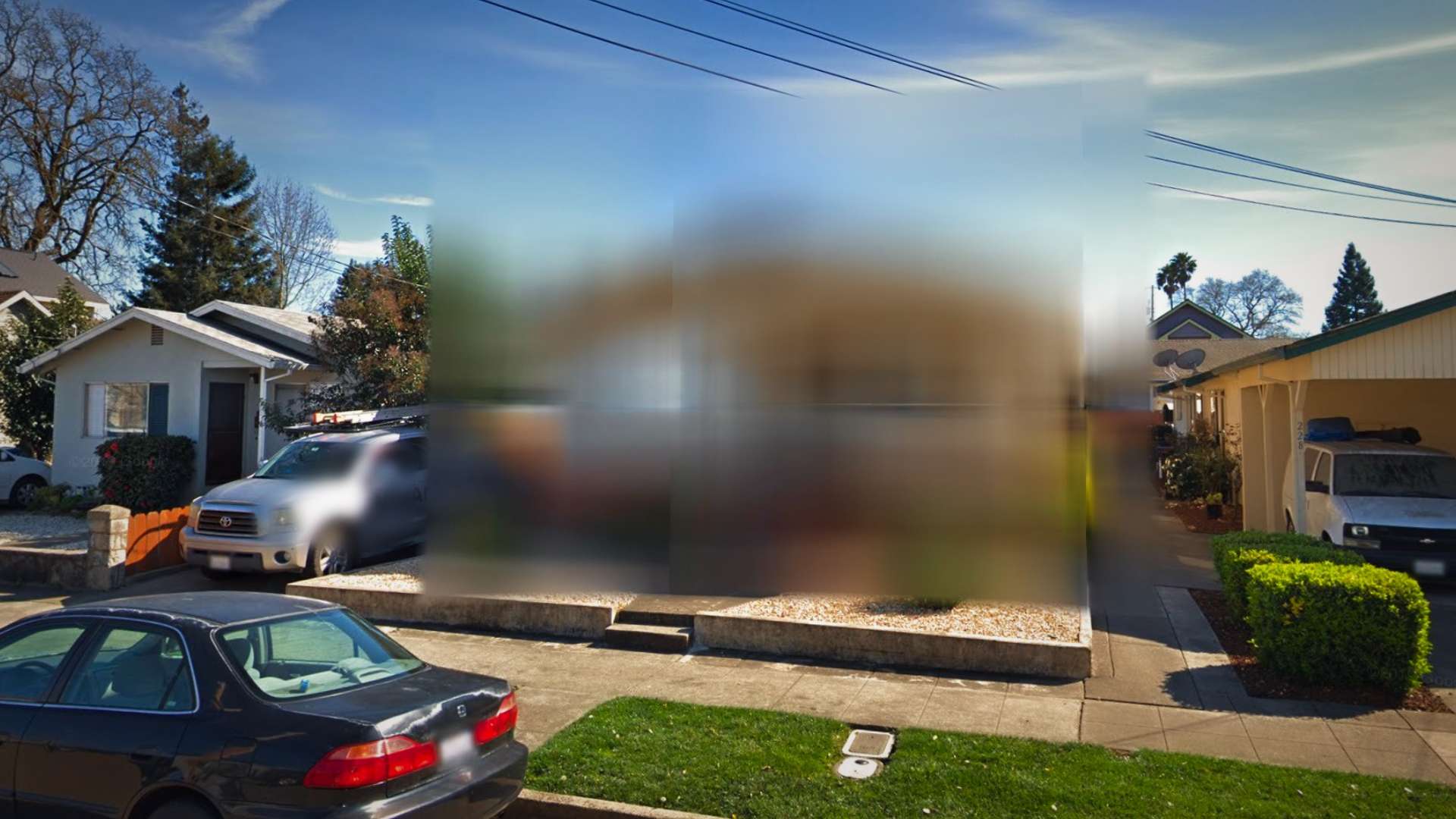 003 House BLURRED OUT ON GOOGLE MAPS